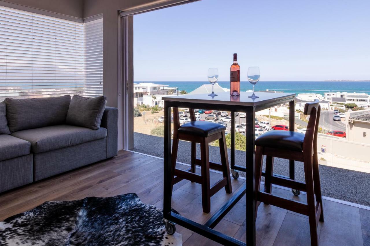 Small Bay Beach Suites Cidade Do Cabo Exterior foto